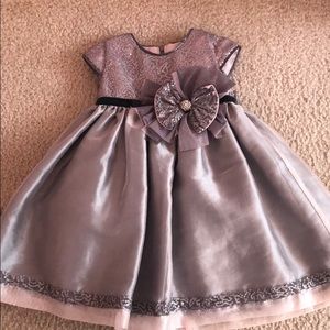 Isobella & Chloe dress